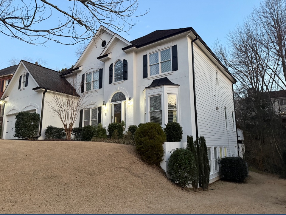 Black gutter system installed on a Vinings-area home in Smyrna
